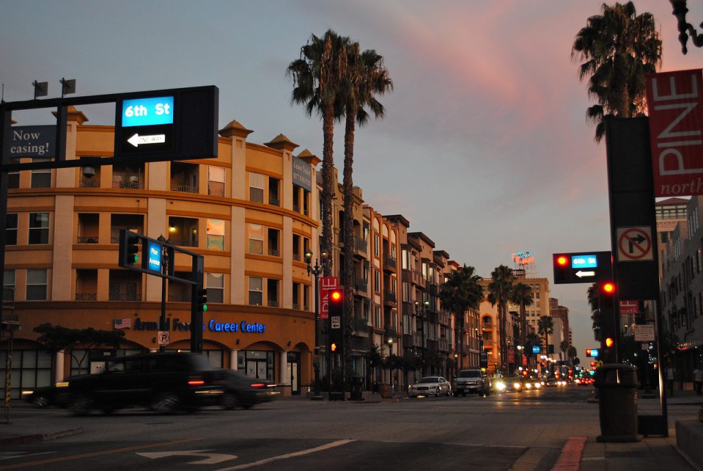 long Beach california street lights 