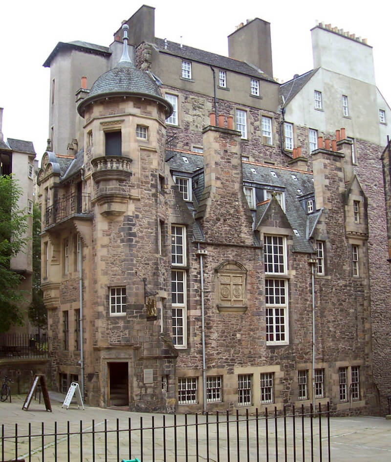 a free museums in edinburgh that is for writers